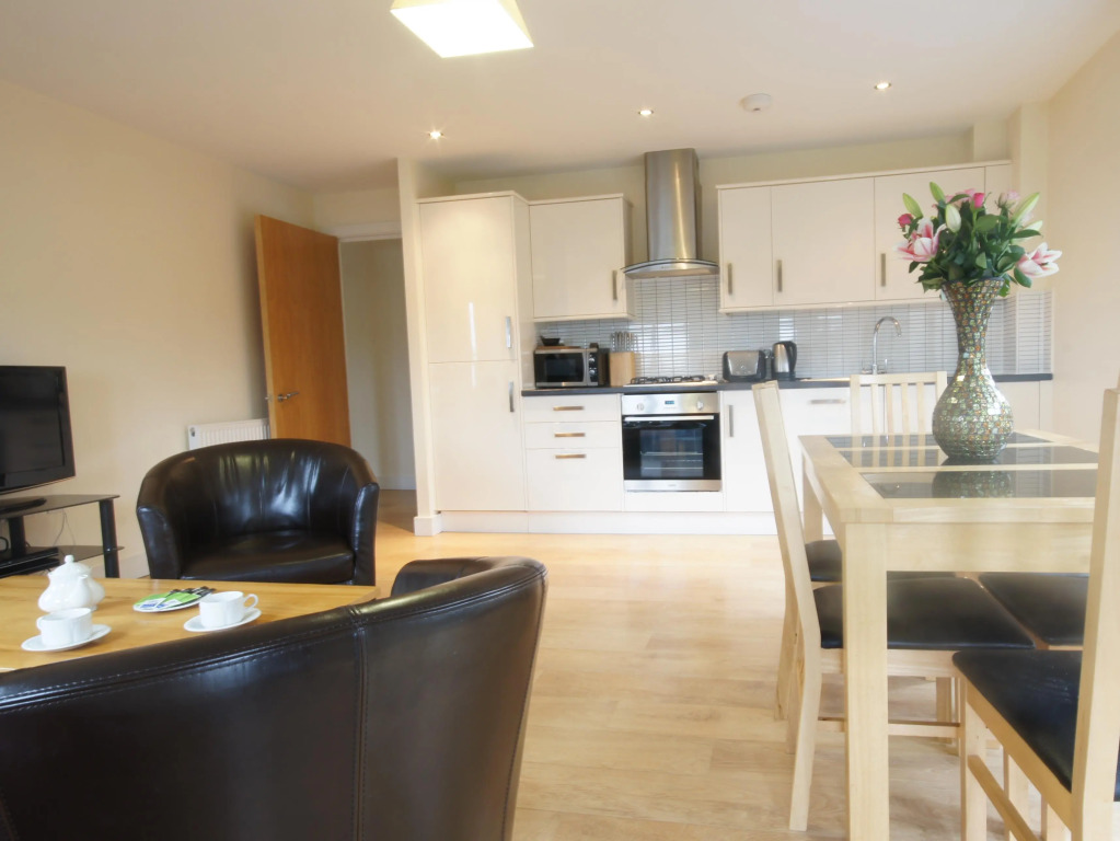 Lodge Drive Serviced Apartments