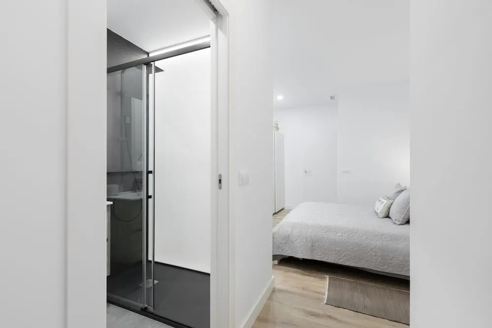 Atocha Apartment by FlatSweetHome