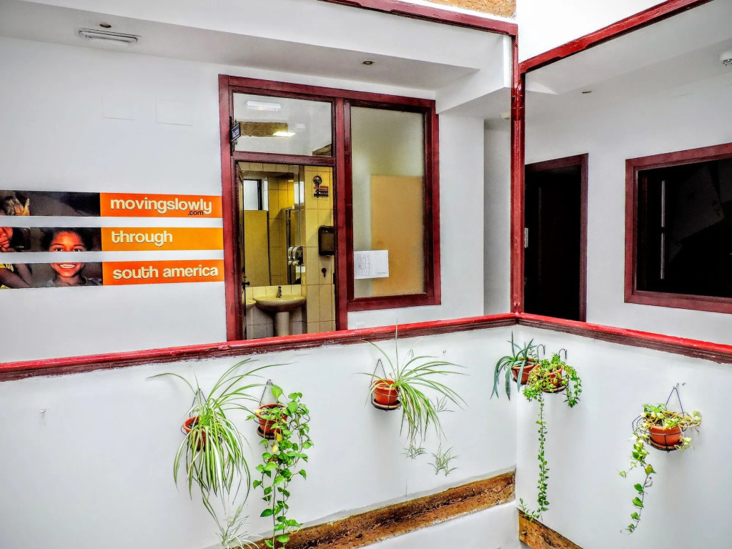 Home Youth Hostel by Feetup Hostels