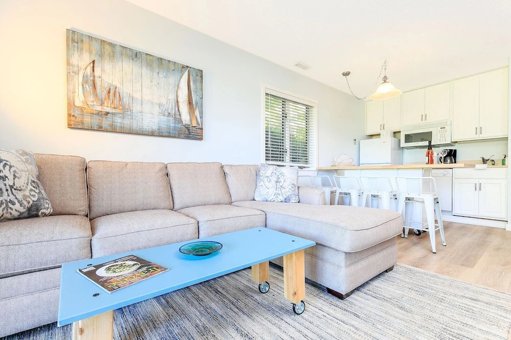 The Shores Lakeside Condo Unit 5607