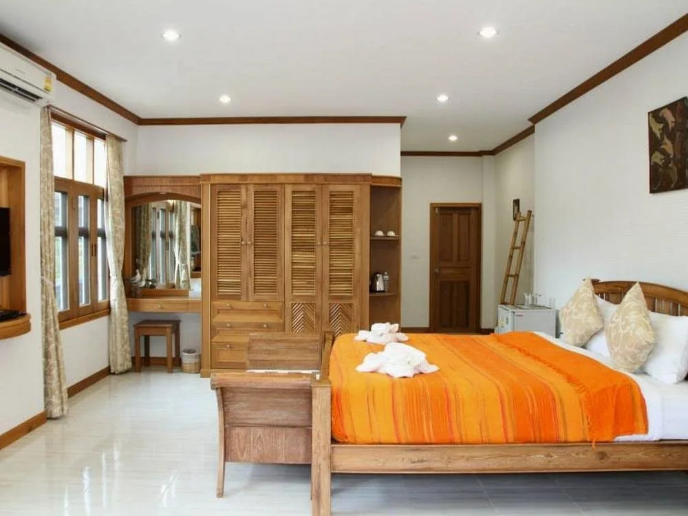 Small Hotel