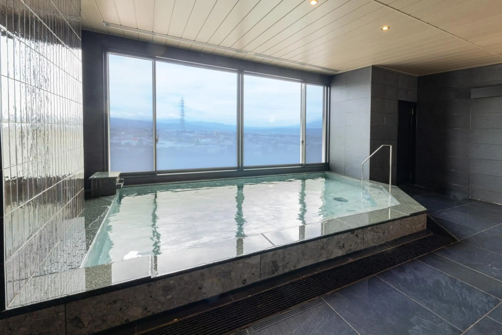 AQA Hotel Premium