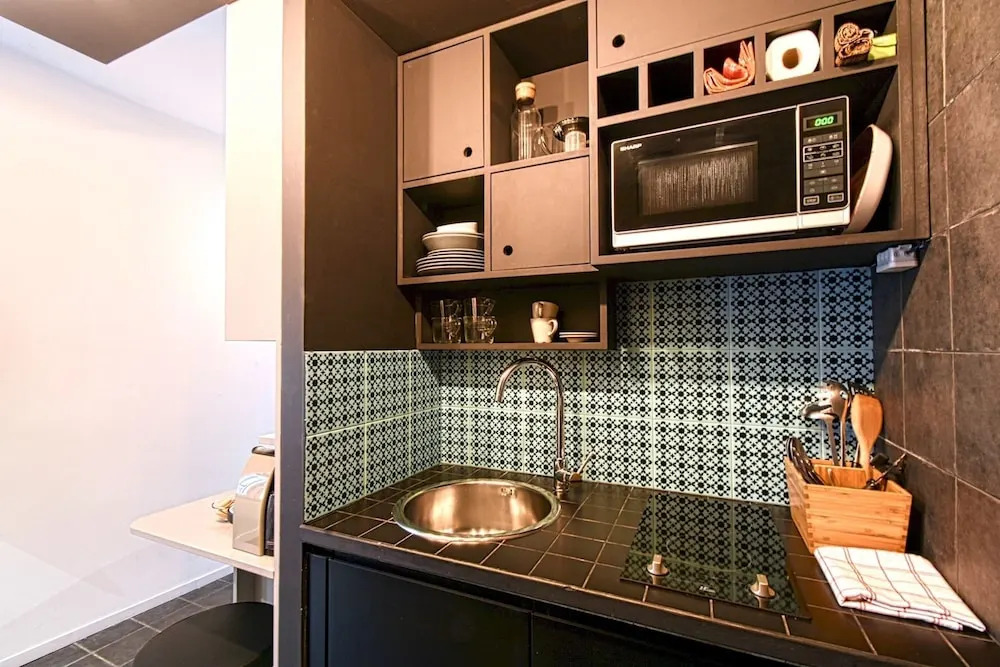 Amazing Chic Apt in Le Suquet by GuestReady