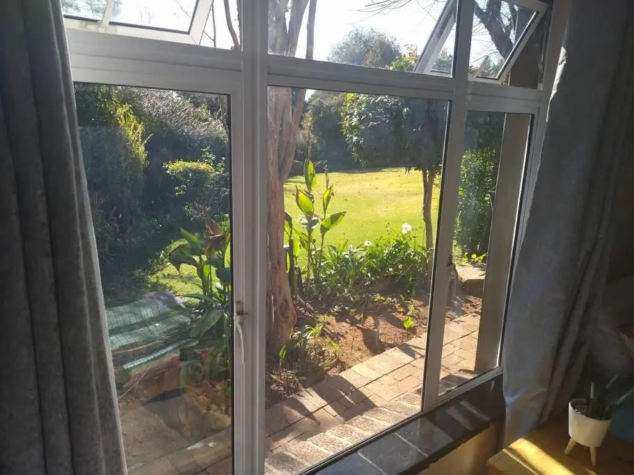Cosy and sunny 1 bedroom place