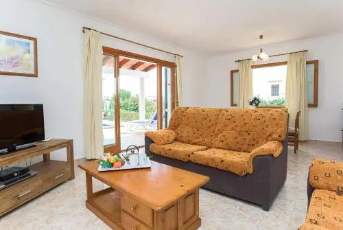 Villa Angel Luis by Villa Plus