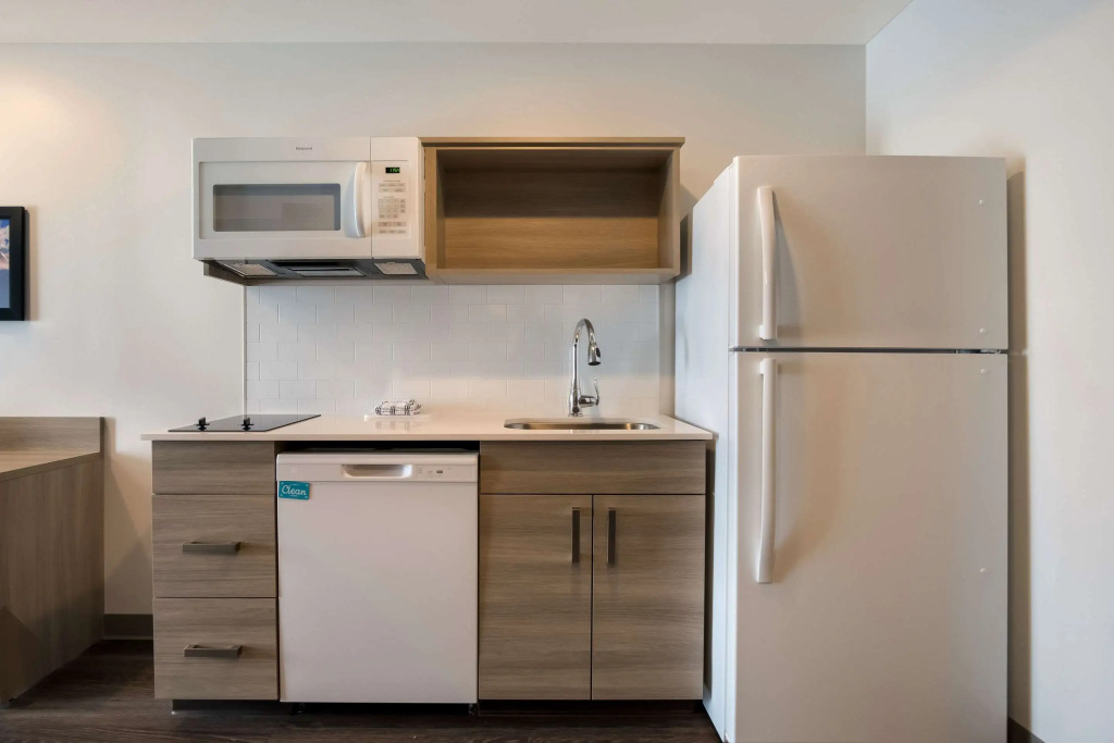 WoodSpring Suites Grand Rapids Kentwood