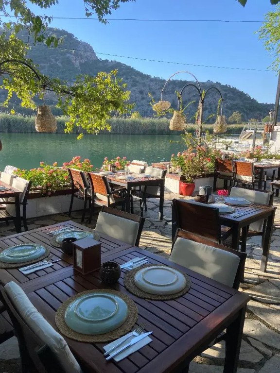 Myra Hotel