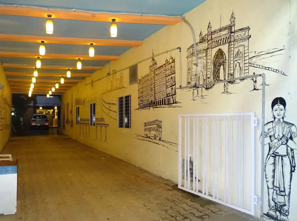 Sunshine Hostels