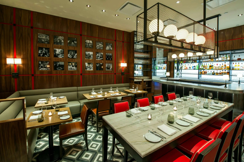 City Club Hotel