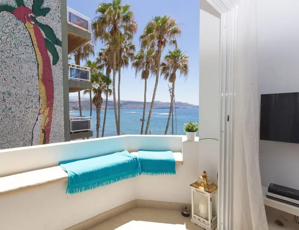 Apartment in Las Palmas de Gran Canarias, 102349