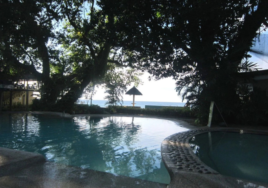 Camiguin Island Golden Sunset Beach Club