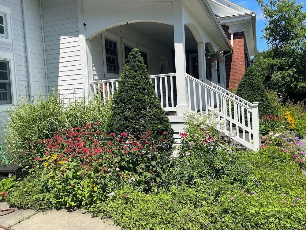 Dodds Brick House Bed & Breakfast