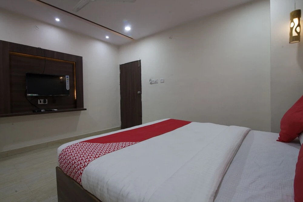 Super Hotel O MG Road Raniganj Formerly Holiday Hotel