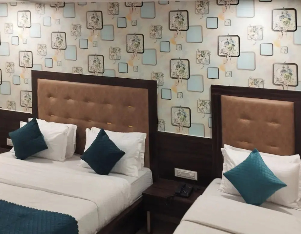 Hotel Silver Inn, Ahmedabad
