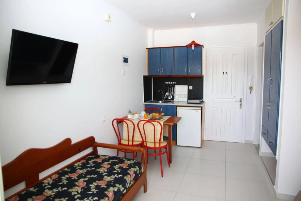 Bellos Hotel Apartments