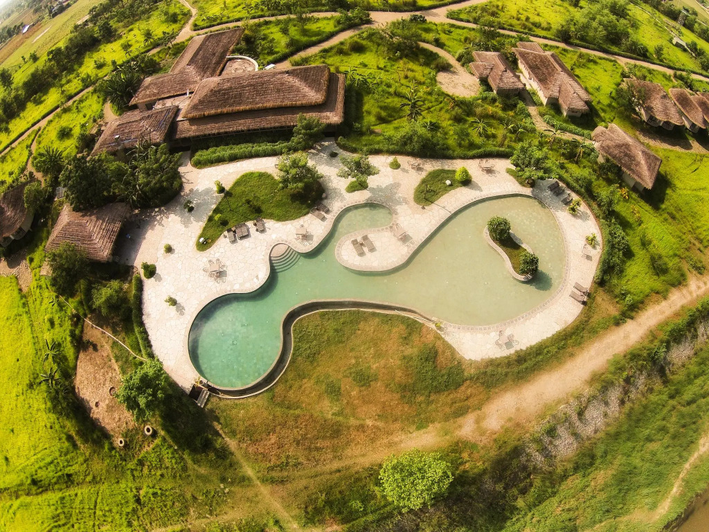 Barahi Jungle Lodge