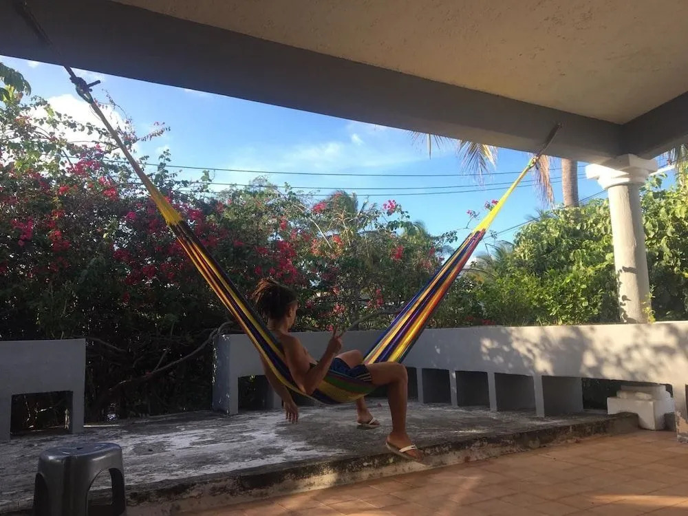 Indigo Cancun Hostel