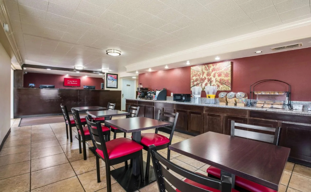 Red Roof Inn North Dallas - Park Central