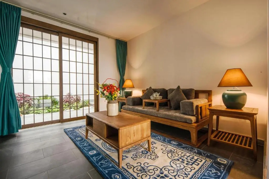 Plum Bay Homestay