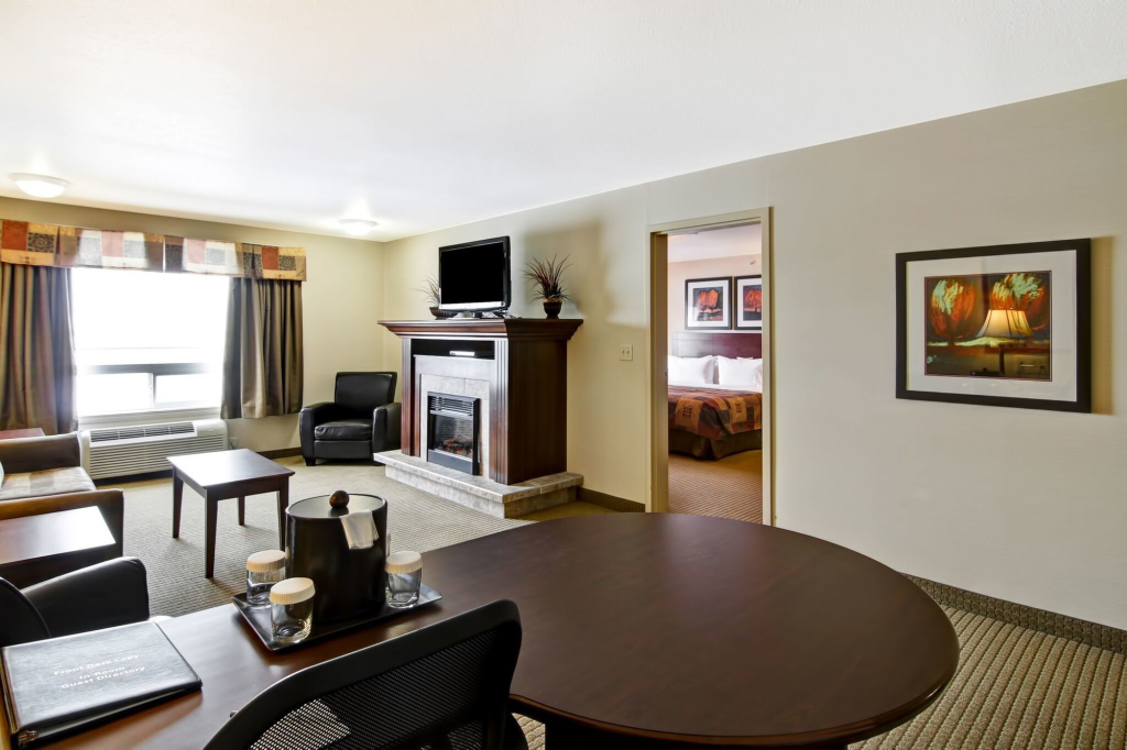 Canalta Hotel Camrose