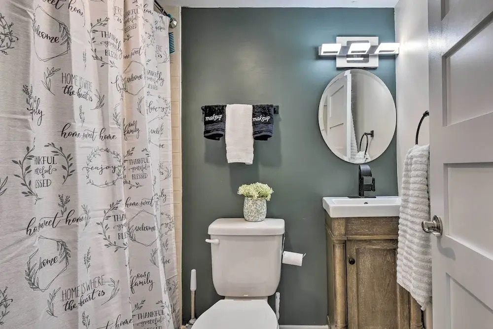 Charming Cape Charles Vacation Rental Home