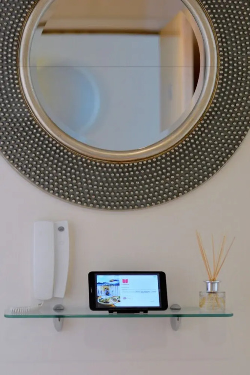 Brightleap Apartments - Silbury View