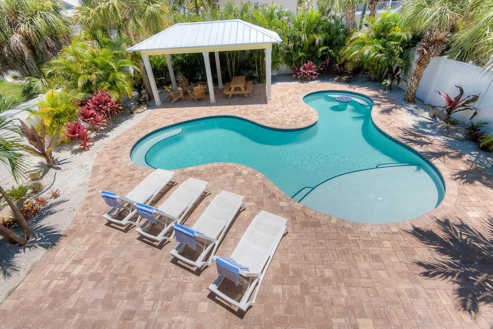 Cabana Breeze Apartment 4