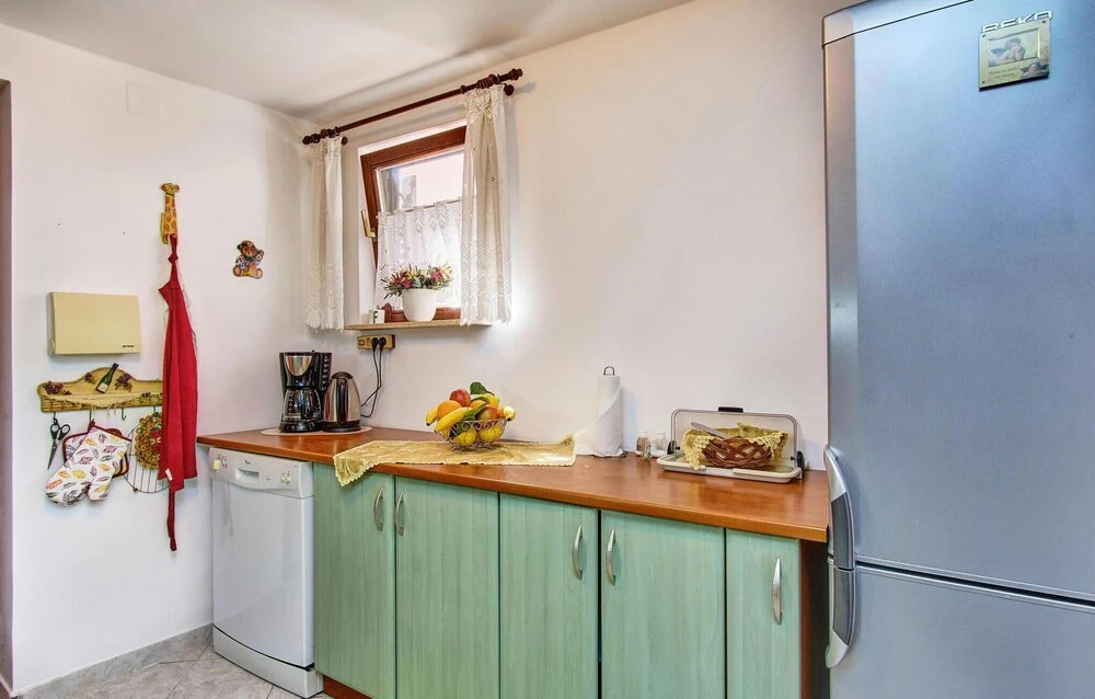 Beach Front Home In Mali Losinj With Wifi