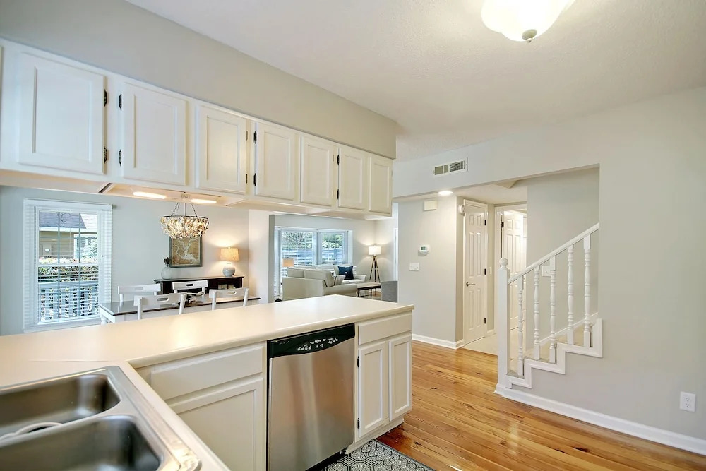 664 Fox Pond Drive Townhouse 3 Bedrooms 2 Bathrooms Townhouse