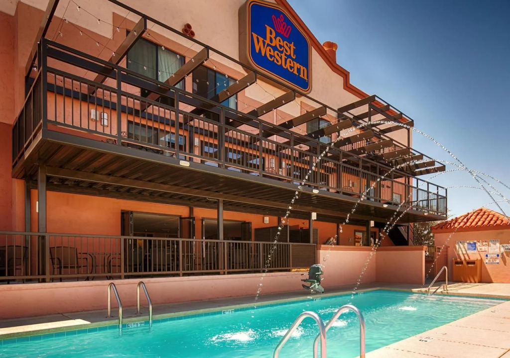 Best Western View of Lake Powell Hotel
