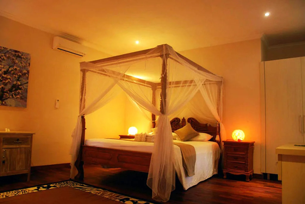Poinciana Resort