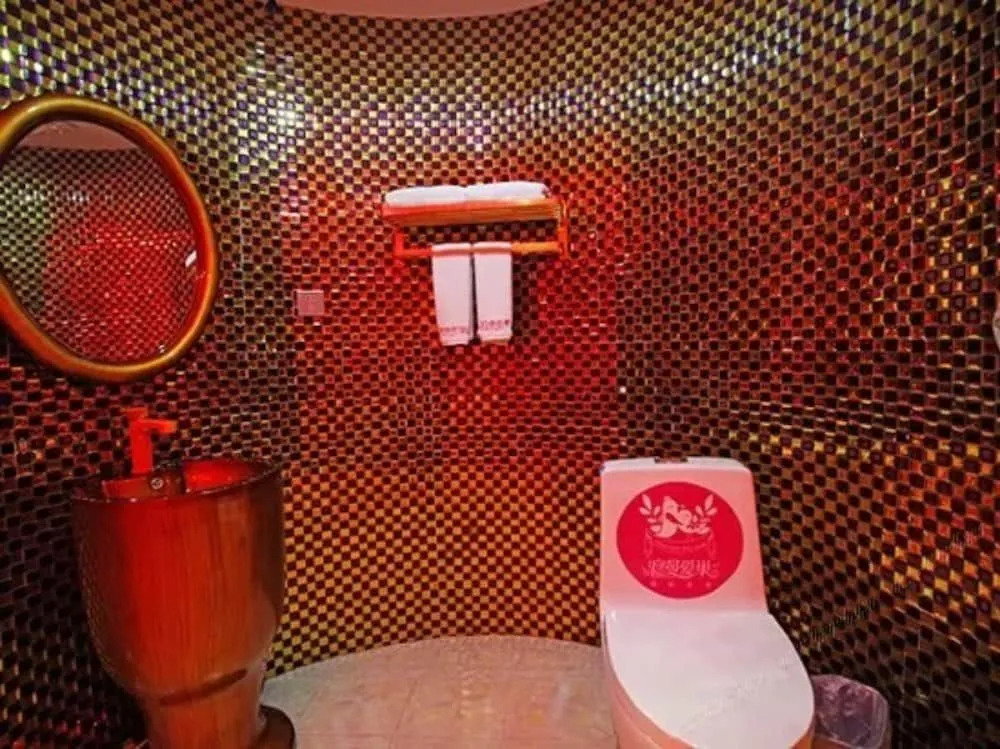 Romantic Love Theme Hotel
