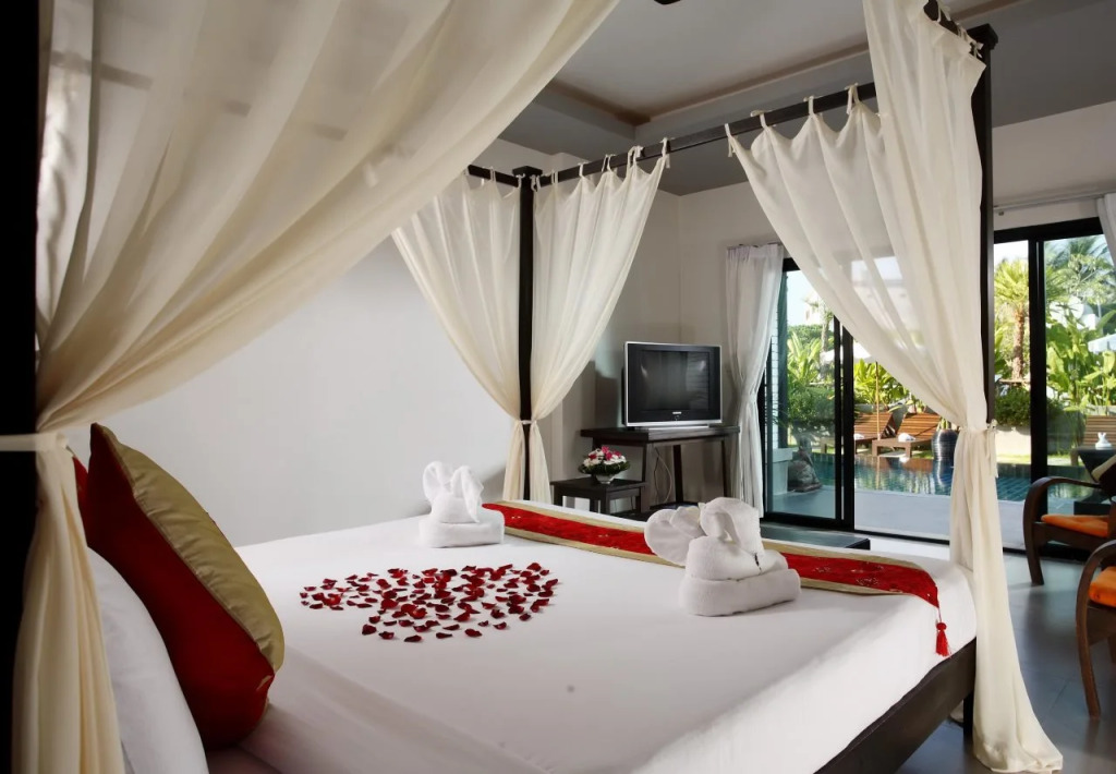Phu Ke Ta The Hip Serviced Apartment And Hotel