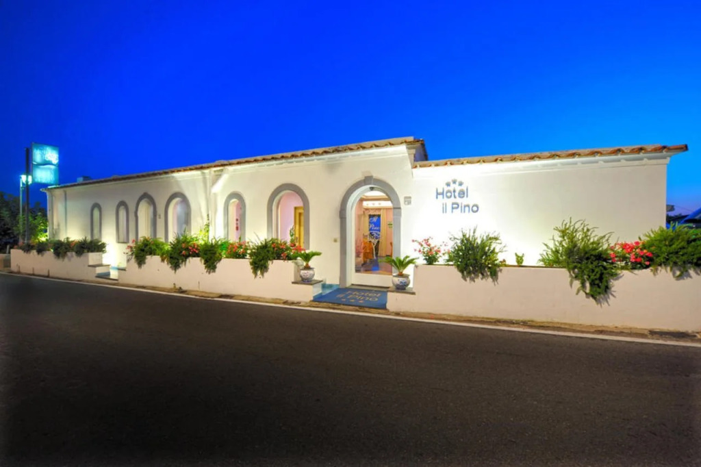 Hotel Il Pino