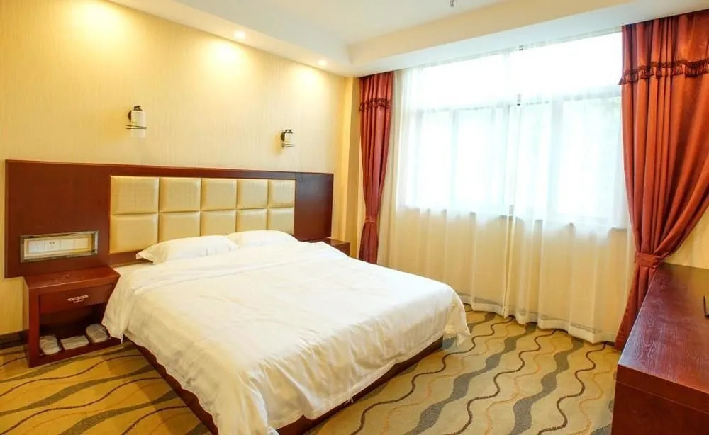 Shiyuanqing Holiday Hotel