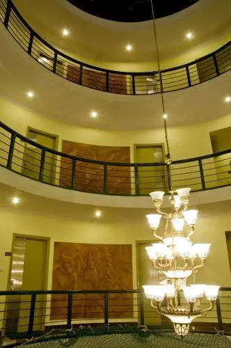 Parklane Hotel