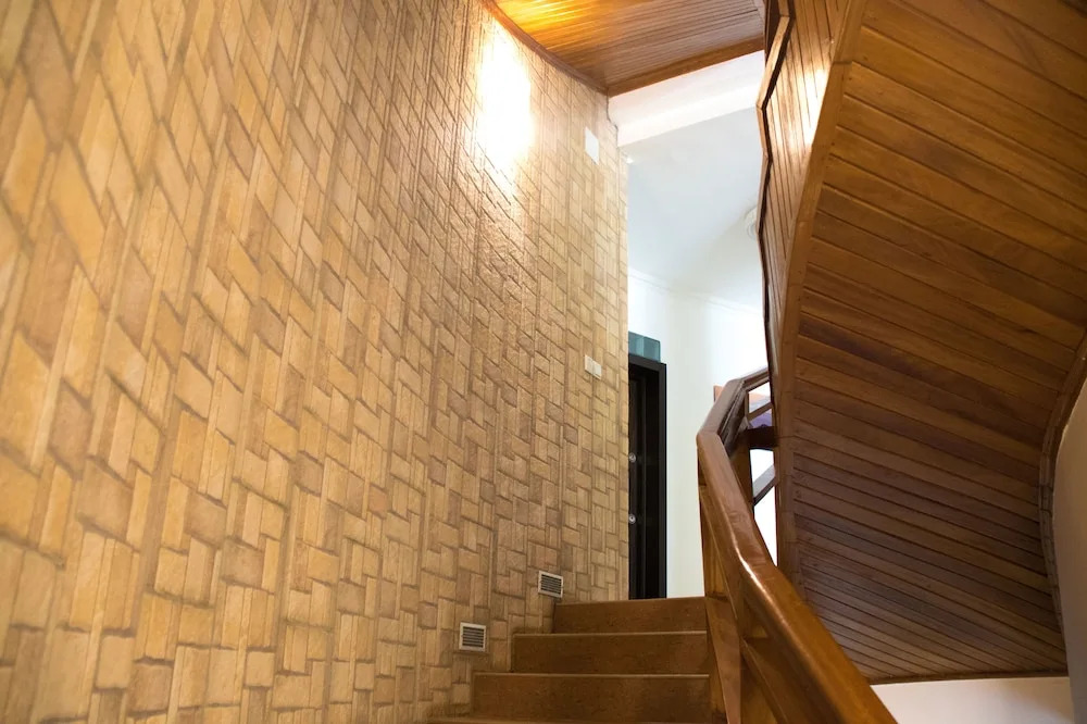 Cozy safari hotel by Signature