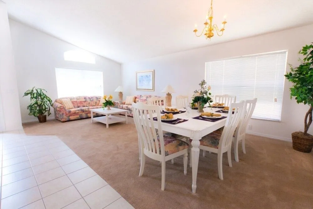 Davenport Luxury by TS Vacation Homes