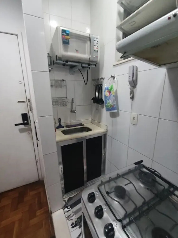 Lindo apto reformado com vista - C044