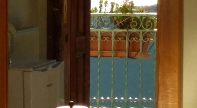 Sun View Pension
