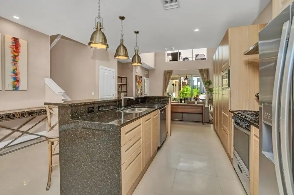 Amazing 4 Bedroom Magic Village Townhome 3 Townhouse by Redawning