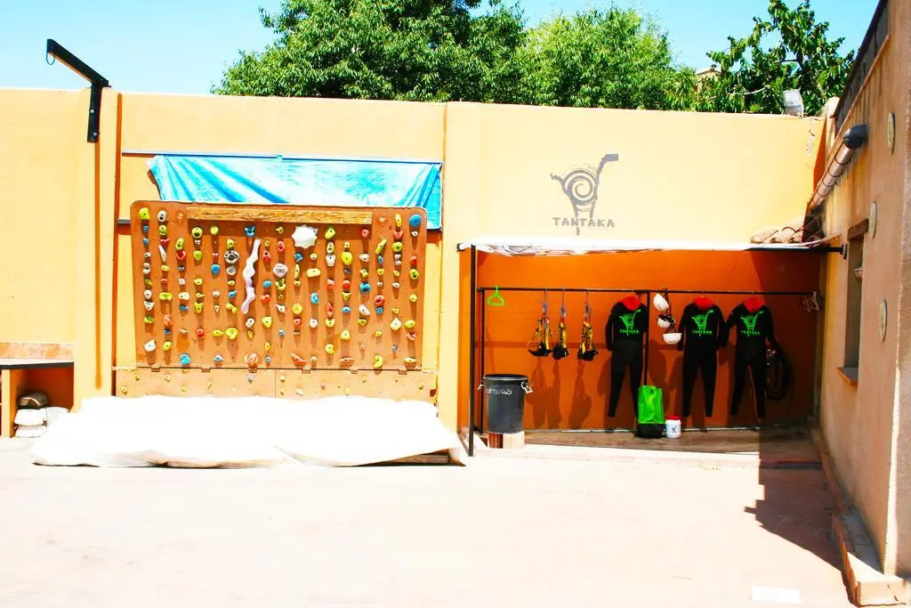 Tantaka - Albergue de los Meleses - Hostel