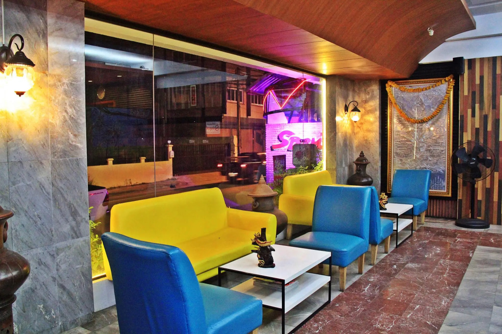 Ruenthip hotel