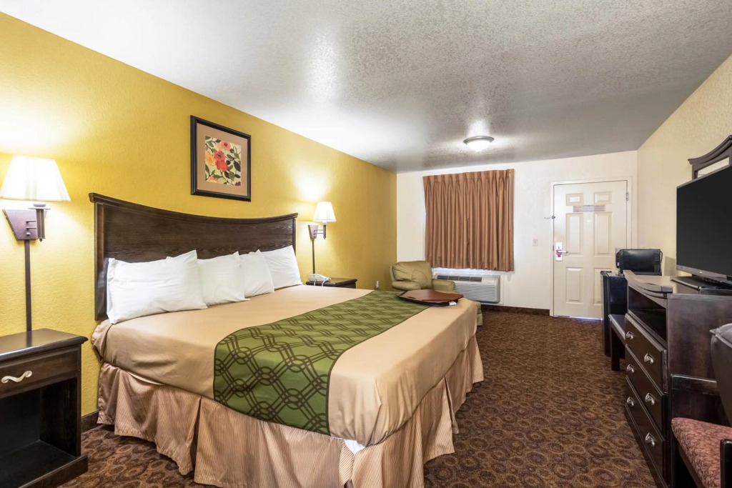 The Magnolia Hotel Searcy