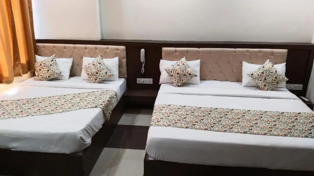 Hotel Bagga Kuteer