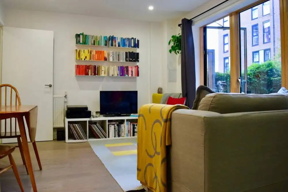 Colourful 1 Bedroom Flat in Haggerston