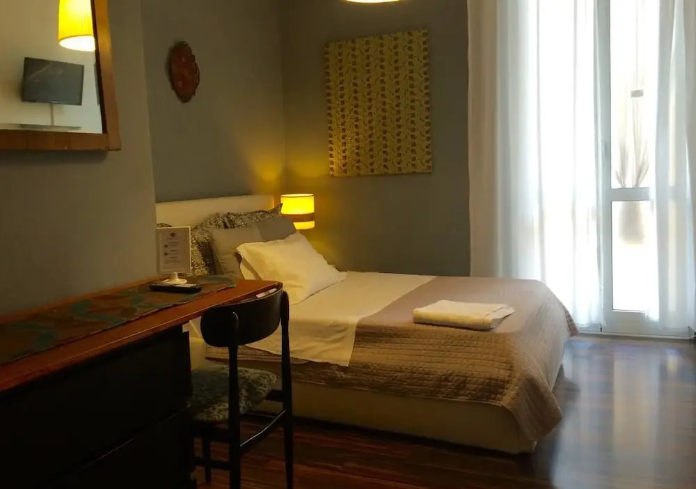 ayHOME b&b