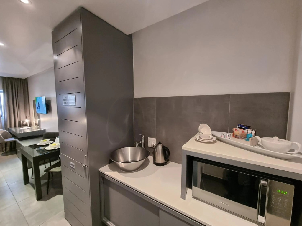 Atlantic Affair Boutique Hotel