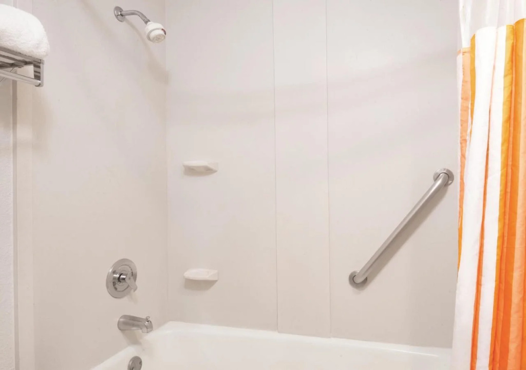 Mountain Valley Inn & Suites