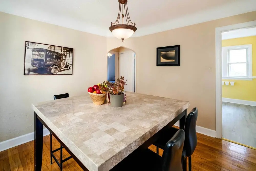 Ferndale Apartment w/ Yard - Near the Detroit Zoo!
